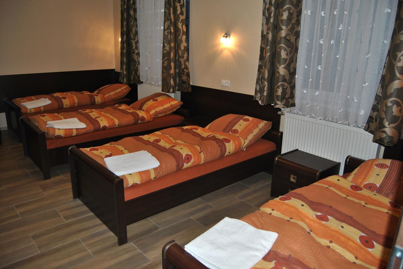 Hotel Gosciniec Wloclawek Exterior photo