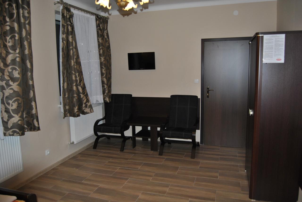 Hotel Gosciniec Wloclawek Exterior photo